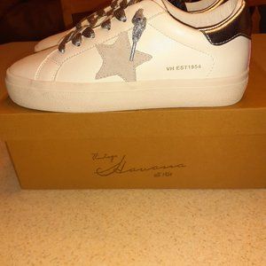 Vintage Havana Lucy Star Sneaker New with Dust Bag & Box 7.5